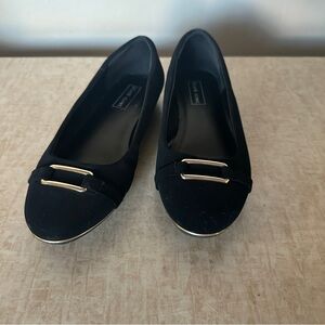 Elegant Black Women's Flats